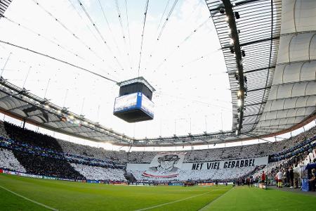 Frankfurt überlässt Stuttgarter Kickers Pokaleinnahmen Frankfurt überlässt Stuttgarter Kickers Pokaleinnahmen