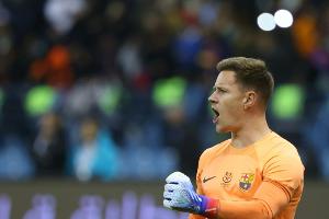 Elferkiller ter Stegen führt Barcelona ins Supercup-Finale