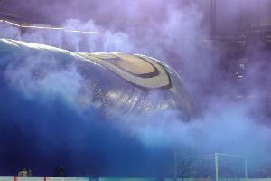 Zuschauervergehen: 21.000 Euro Strafe für Schalke