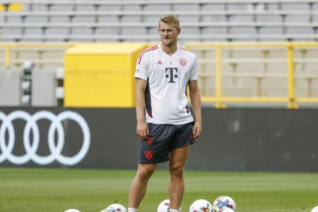 Vor Topspiel gegen RB: De Ligt zurück im Bayern-Training Vor Topspiel gegen RB: De Ligt zurück im Bayern-Training