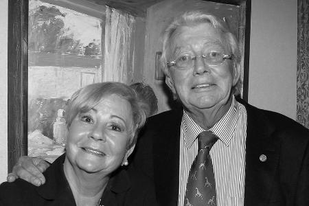 Ragnhild Heck: Witwe von TV-Legende Dieter Thomas Heck verstorben Ragnhild Heck: Witwe von TV-Legende Dieter Thomas Heck verstorben