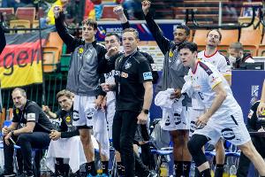DHB-Team nach Gala auf Viertelfinalkurs