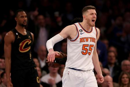 Hartensteins Defensivaktion verhilft Knicks zum Sieg Hartensteins Defensivaktion verhilft Knicks zum Sieg