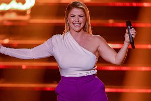 Zum "Reinbeißen": Beatrice Egli begeistert Fans