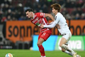 Niederlage in Augsburg: Gladbach verliert Anschluss