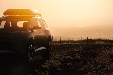 Lucid Air SUV
