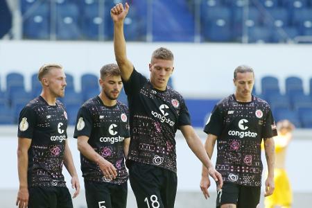 St. Pauli siegt im Abstiegs-Duell beim Club St. Pauli siegt im Abstiegs-Duell beim Club