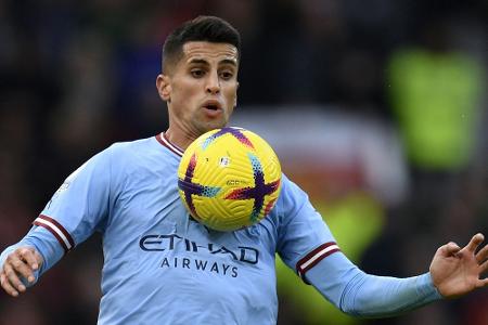 Medien: Bayern leiht Verteidiger Cancelo von ManCity aus Medien: Bayern leiht Verteidiger Cancelo von ManCity aus