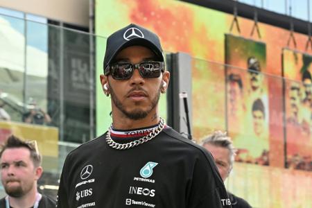 Hamilton über erlebten Rassismus: Mit Bananen beworfen Hamilton über erlebten Rassismus: Mit Bananen beworfen