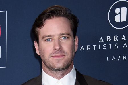Nach Missbrauchsvorwürfen: Armie Hammer bricht sein Schweigen Nach Missbrauchsvorwürfen: Armie Hammer bricht sein Schweigen