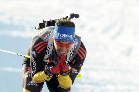 Greis traut Biathleten Greis traut Biathleten