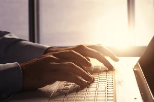 Windows 10 & 11: So schalten Sie versteckte Features frei