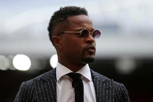 Homophobe Äußerungen: Evra muss 1000 Euro Geldstrafe zahlen