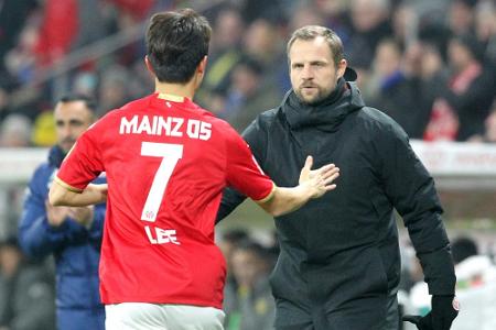 Heimsieg und Fastnachtsstimmung: Mainz schüttelt Augsburg ab Heimsieg und Fastnachtsstimmung: Mainz schüttelt Augsburg ab