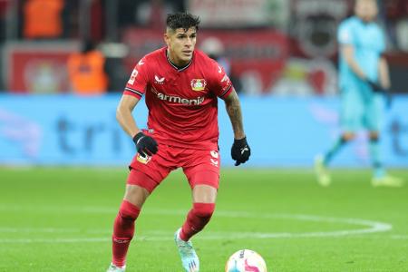Bayer verlängert mit Abwehrspieler Hincapie bis 2027 Bayer verlängert mit Abwehrspieler Hincapie bis 2027