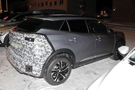 Erlkönig Peugeot 2008