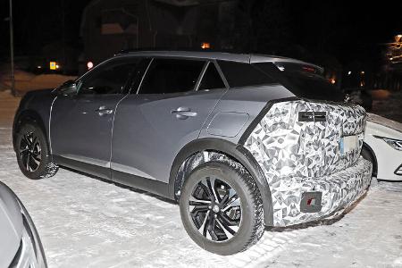 Erlkönig Peugeot 2008