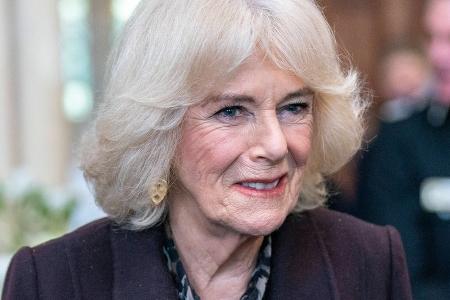 Königsgemahlin Camilla positiv auf Corona-Infektion getestet Königsgemahlin Camilla positiv auf Corona-Infektion getestet