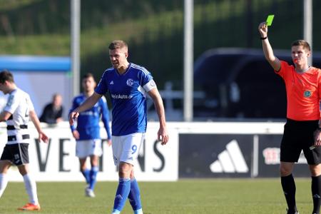 Schalke verliert Test gegen Verl Schalke verliert Test gegen Verl