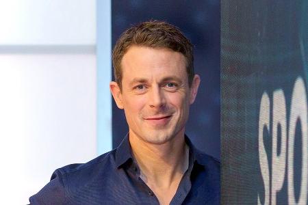 Aufatmen bei den Fans: Moderator Alexander Bommes kehrt bald zurück Aufatmen bei den Fans: Moderator Alexander Bommes kehrt bald zurück