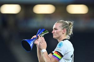 Popp zu WM-Prämien: "Equal Pay wird kein Thema sein"