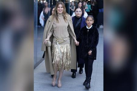 Seltener Auftritt: Ellen Pompeo mit Tochter Sienna bei Michael Kors Seltener Auftritt: Ellen Pompeo mit Tochter Sienna bei Michael Kors