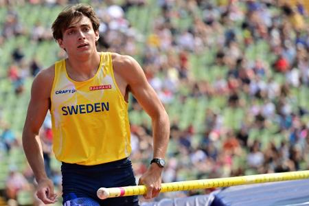 Duplantis über Stab-Weltrekord: Duplantis über Stab-Weltrekord: