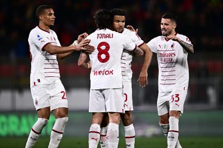 Inter mit Arbeitssieg - Milan auch in Monza erfolgreich Inter mit Arbeitssieg - Milan auch in Monza erfolgreich