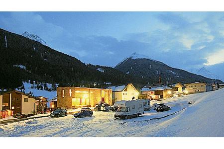 Ski Alpin, Reise-Service