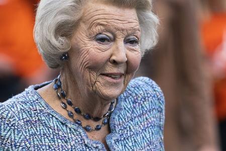 Skiunfall: Prinzessin Beatrix hat sich das Handgelenk gebrochen Skiunfall: Prinzessin Beatrix hat sich das Handgelenk gebrochen