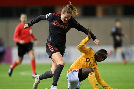 Bayern-Frauen in Potsdam ohne Lohmann und Benkarth Bayern-Frauen in Potsdam ohne Lohmann und Benkarth
