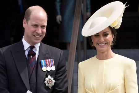 Titel offiziell: William und Kate sind Prinz und Prinzessin von Wales Titel offiziell: William und Kate sind Prinz und Prinzessin von Wales