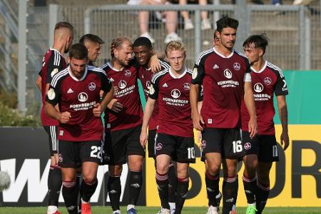 Hecking gewinnt Duell der Trainerdebütanten mit Oral Hecking gewinnt Duell der Trainerdebütanten mit Oral