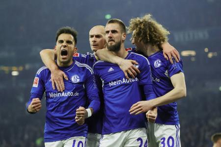 Schalke beendet Torlosserie und bezwingt Stuttgart Schalke beendet Torlosserie und bezwingt Stuttgart