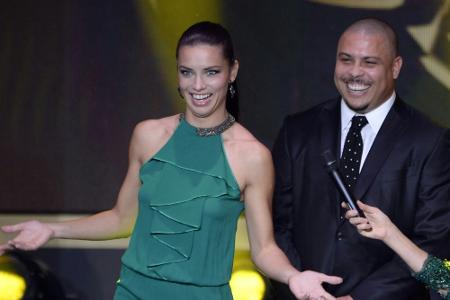 FIFA: Supermodel Lima erste globale Fan-Botschafterin FIFA: Supermodel Lima erste globale Fan-Botschafterin