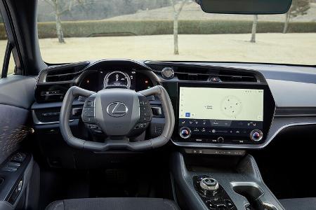 Lexus RZ 450e