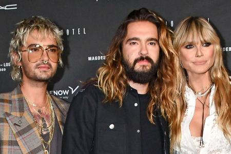 Heidi Klum und die Kaulitz-Zwillinge trauern um ihr ganzes Hunderudel Heidi Klum und die Kaulitz-Zwillinge trauern um ihr ganzes Hunderudel