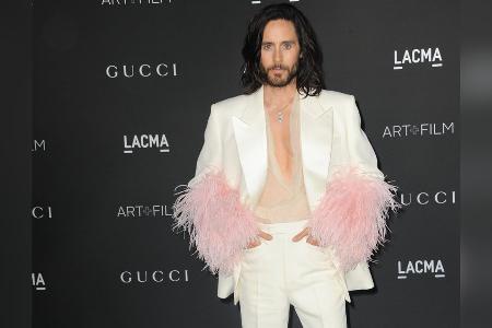 Genderfluid Fashion: Diese Stars machen es vor Genderfluid Fashion: Diese Stars machen es vor