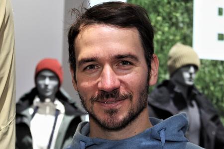 Ganz der Papa: Felix Neureuthers Tochter Matilda heizt Skipiste hinab Ganz der Papa: Felix Neureuthers Tochter Matilda heizt Skipiste hinab