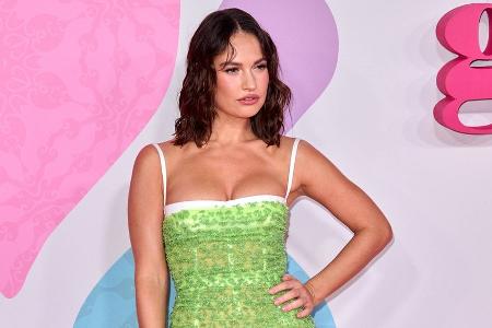 Lily James: Auswahl an tollen Männern ist Lily James: Auswahl an tollen Männern ist