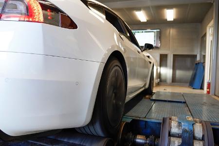 Tesla Model S Plaid