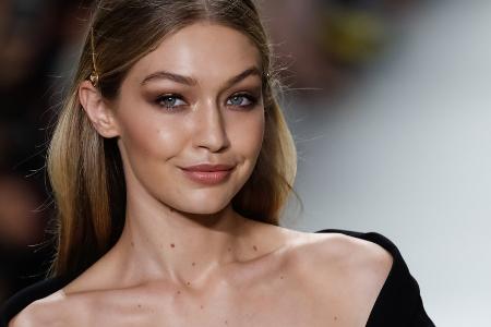 Gigi Hadid: Gigi Hadid:
