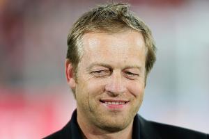 Freiburg: Sportdirektor Hartenbach verlängert Vertrag