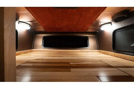 Chevrolet Pickup-Camper Brown Sugar
