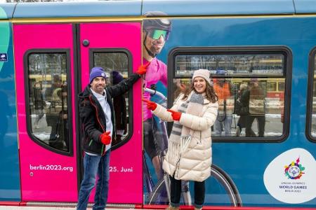 100 Tage vor Beginn: Witt freut sich auf Special Olympics 100 Tage vor Beginn: Witt freut sich auf Special Olympics