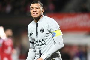 Nach CL-Aus: Mbappe rettet PSG in Brest