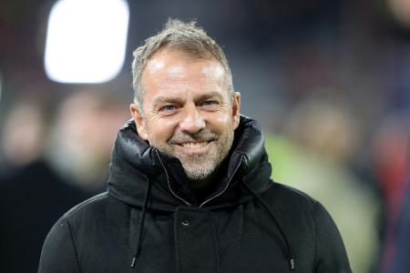 Flick sortiert Müller aus - Chancen für Musiala und Wirtz Flick sortiert Müller aus - Chancen für Musiala und Wirtz