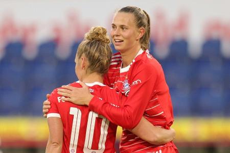 Vor Topspielen: Bayern-Frauen feiern Kantersieg in Köln Vor Topspielen: Bayern-Frauen feiern Kantersieg in Köln