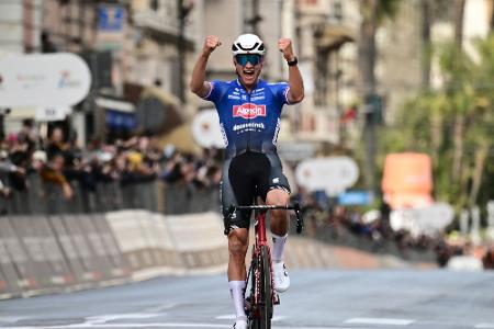 Mailand-Sanremo: Van der Poel gewinnt Frühjahrsklassiker Mailand-Sanremo: Van der Poel gewinnt Frühjahrsklassiker