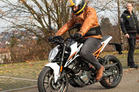 Motorrad Moped Führerschein Fahrschule 125er